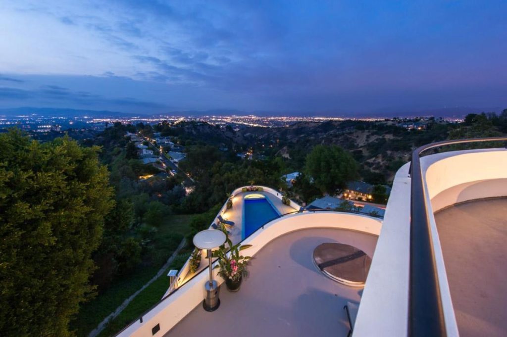 Bel Air Yacht Mansion