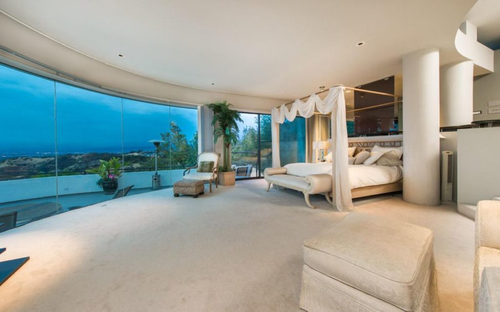 Bel Air Yacht Mansion