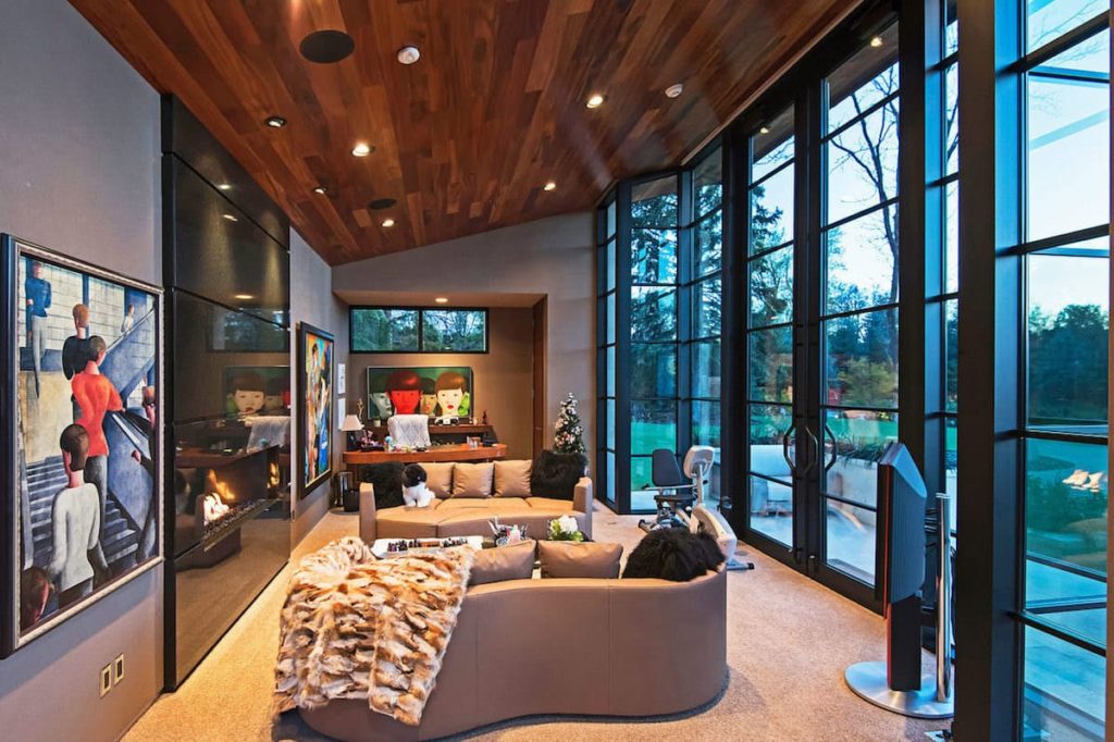 Contemporary Mansion in Salt Lake City