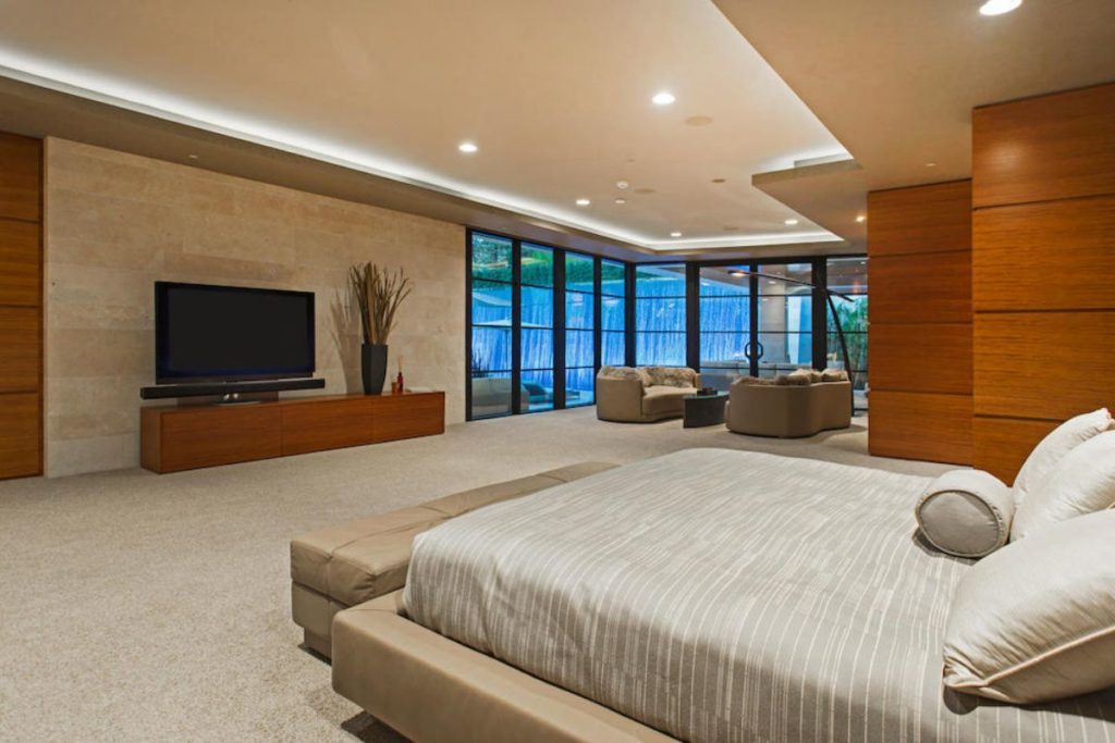 Contemporary Mansion in Salt Lake City