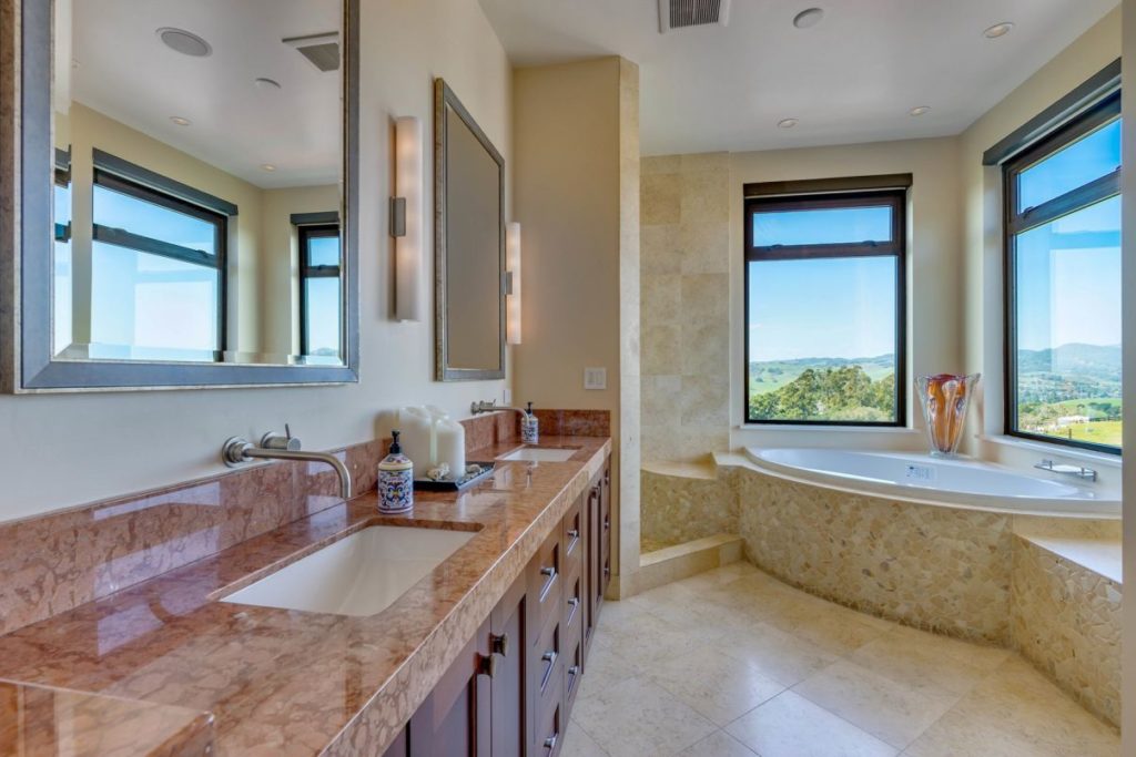 34 Acres Napa Estate