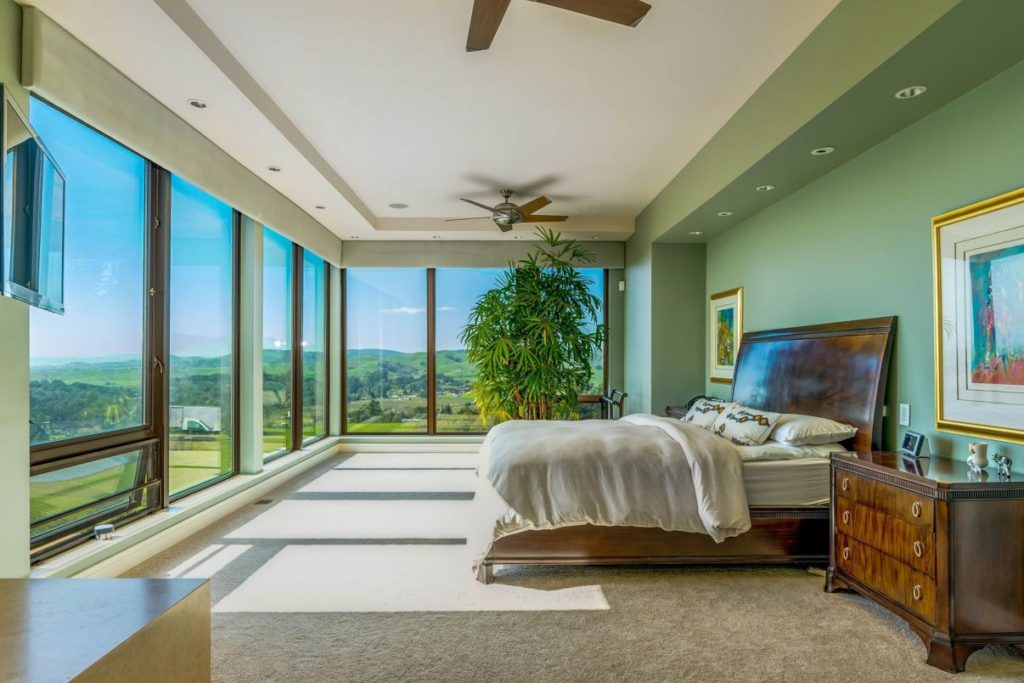 34 Acres Napa Estate