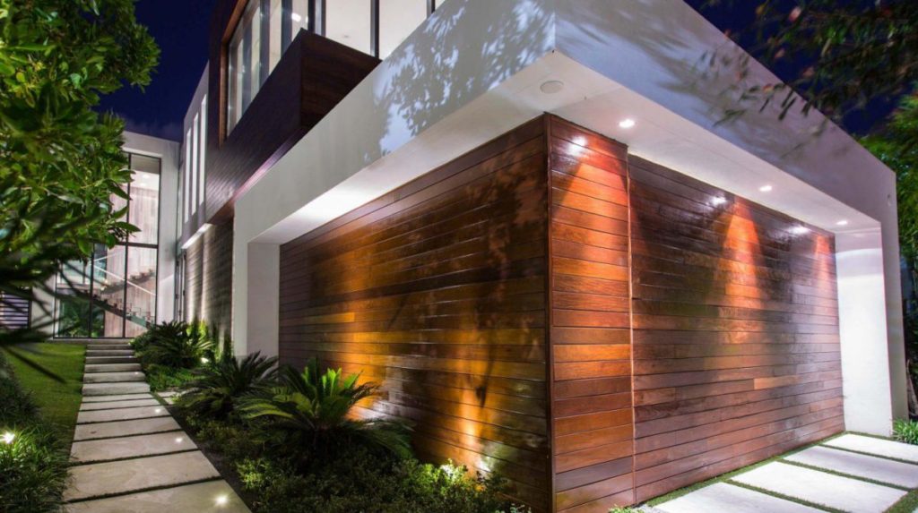 Hibiscus Island Modern Estate