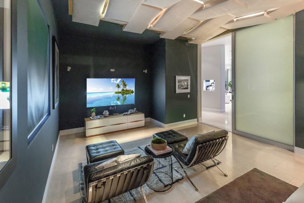 Crafted Estate in Encino