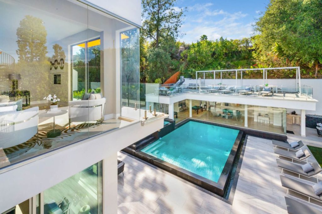 Crafted Estate in Encino