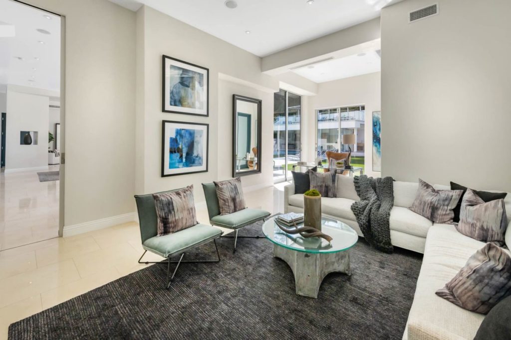 Crafted Estate in Encino