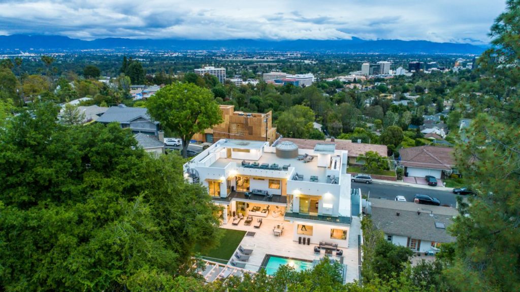 Crafted Estate in Encino