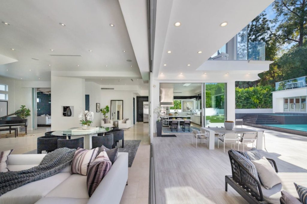 Crafted Estate in Encino