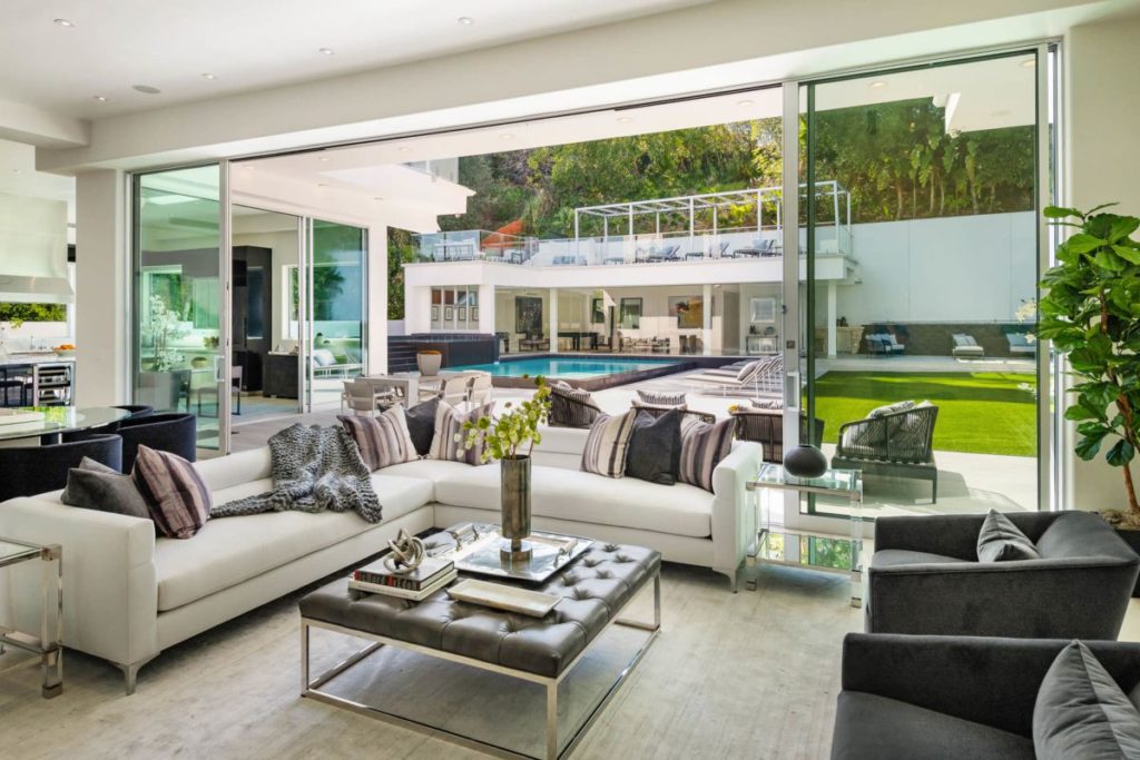 Crafted Estate in Encino