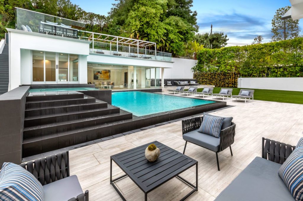 Crafted Estate in Encino