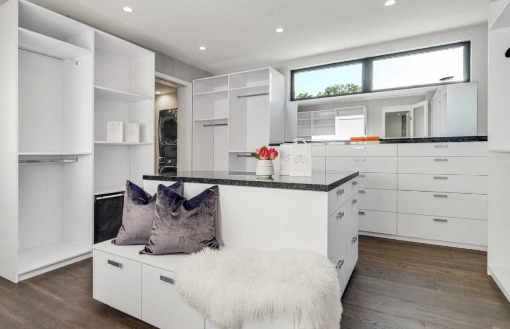 Contemporary Home in West Hollywood