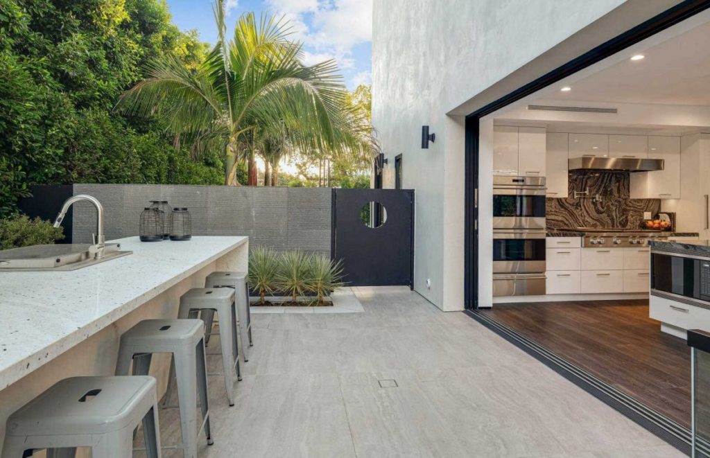 Contemporary Home in West Hollywood
