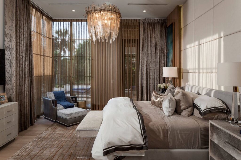 Contemporary Charm in Florida