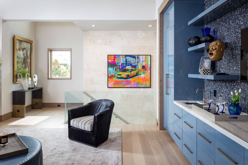 Contemporary Charm in Florida