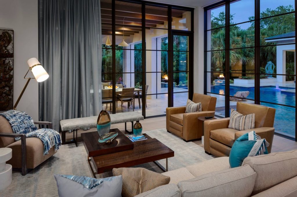 Contemporary Charm in Florida