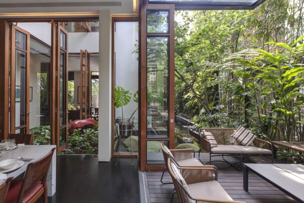 Tropical Home in Singapore