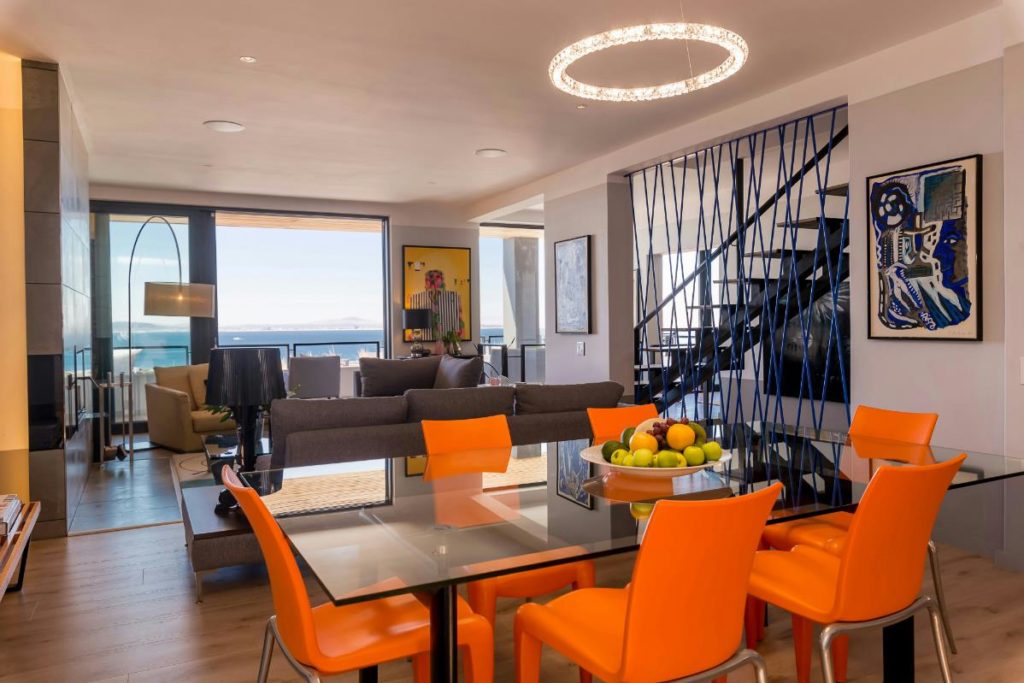 Green Point Modern Home