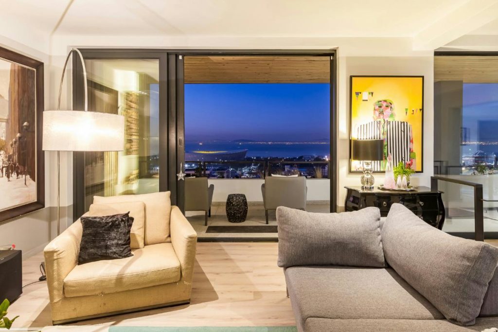 Green Point Modern Home