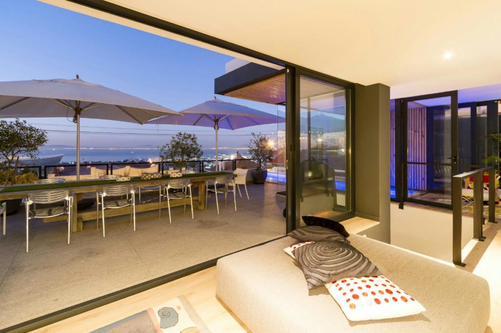 Green Point Modern Home