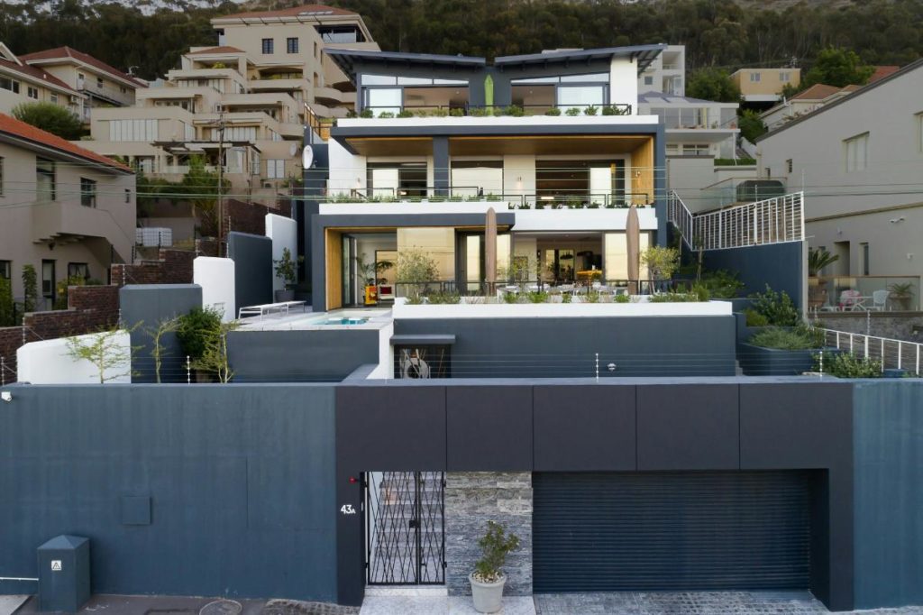 Green Point Modern Home
