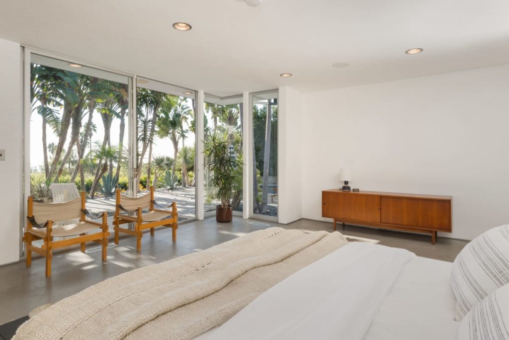 Mid-century Masterpiece