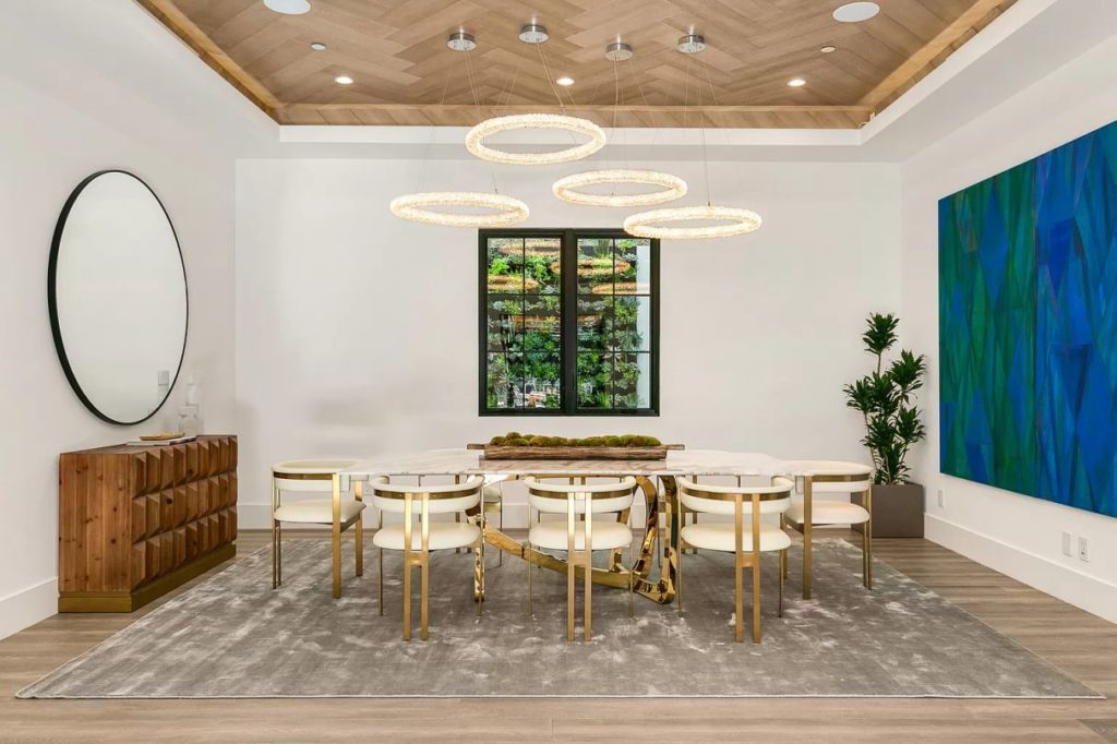 Modern Traditional Estate