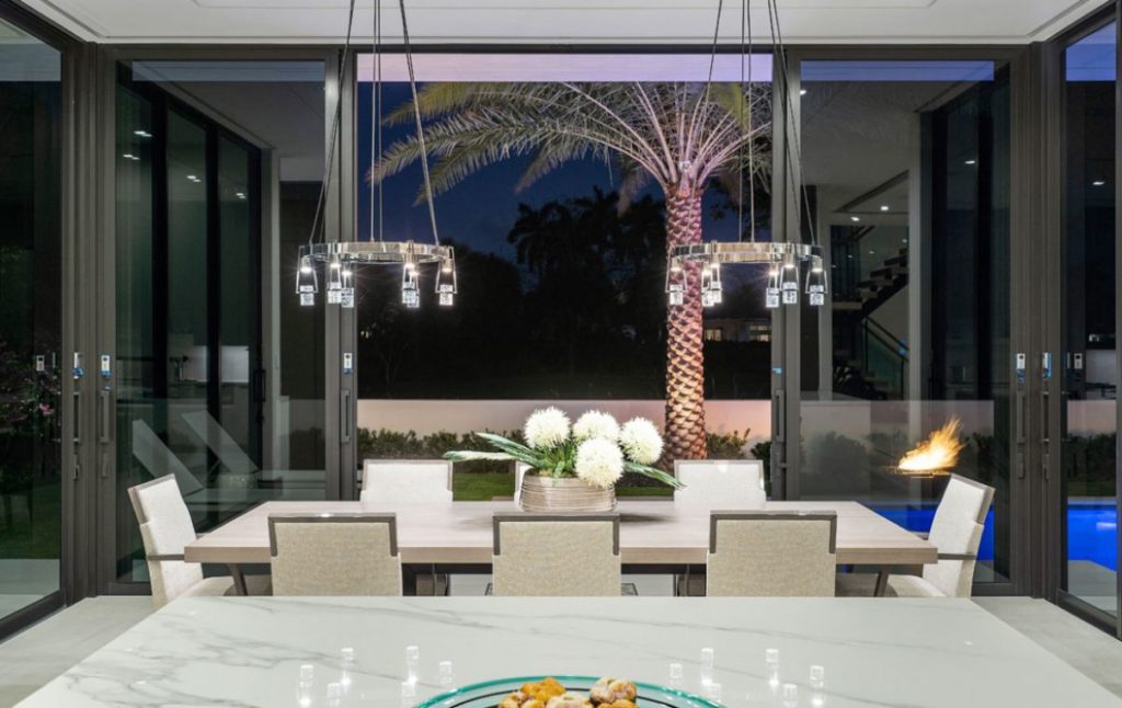 Signature Estate in Boca Raton