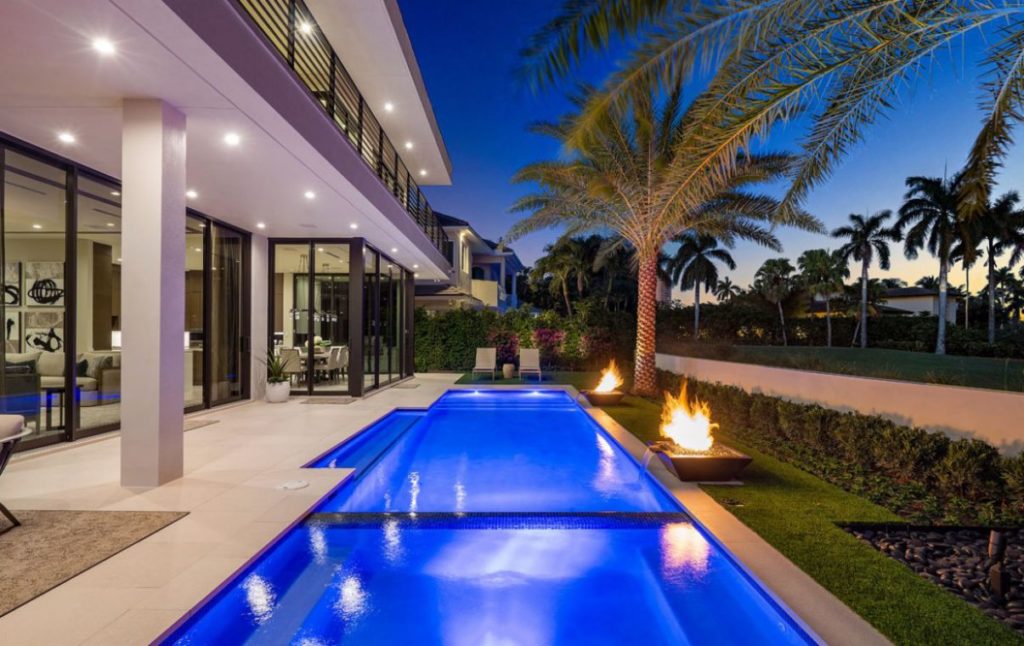 Signature Estate in Boca Raton