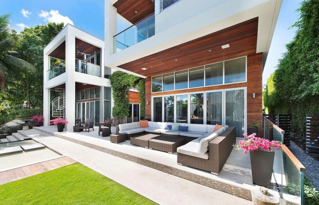 Miami Beach Waterfront Home