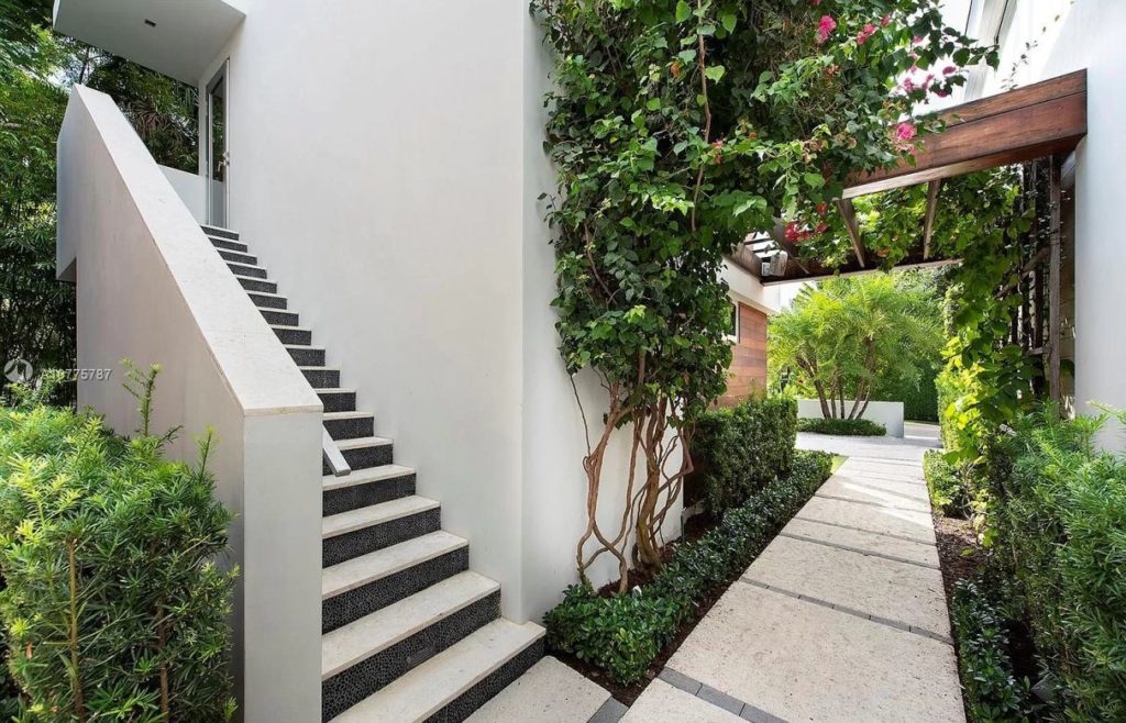 Miami Beach Waterfront Home