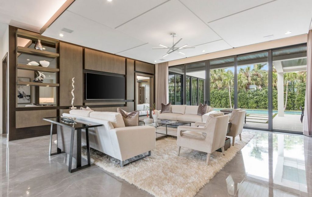 Maya Palm Residence