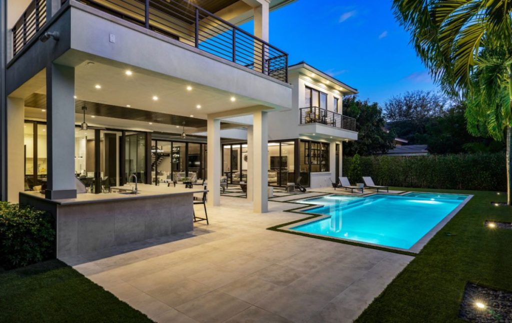 Maya Palm Residence