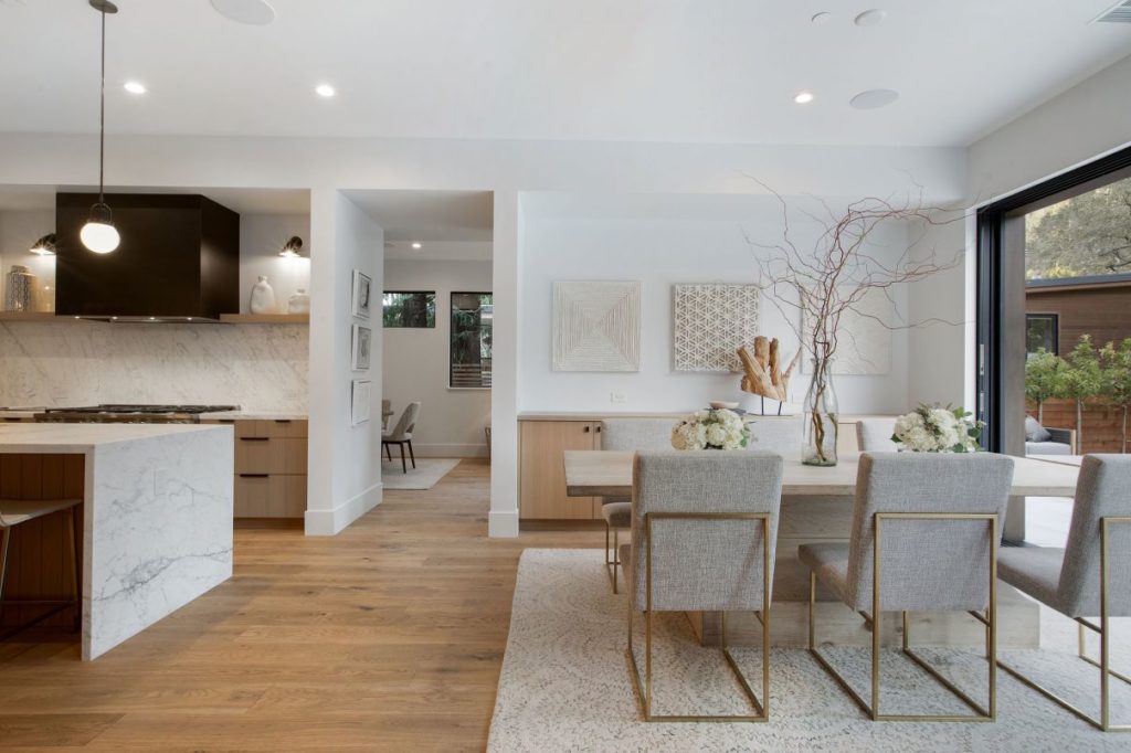 Modern Home in Homestead Valley