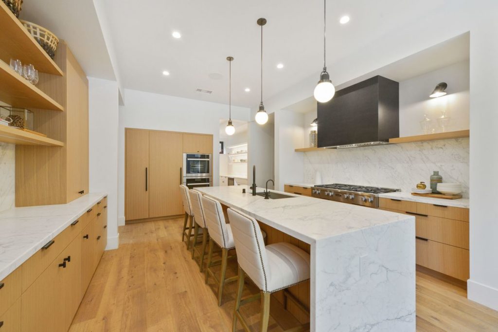 Modern Home in Homestead Valley