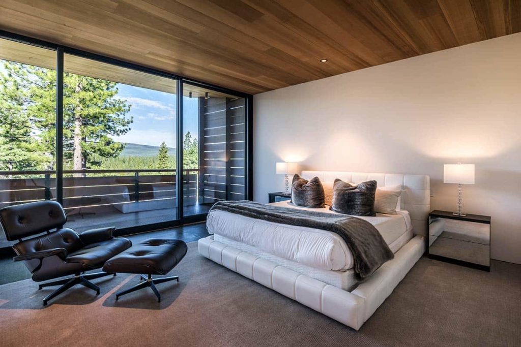 Fallen Leaf Modern Masterpiece