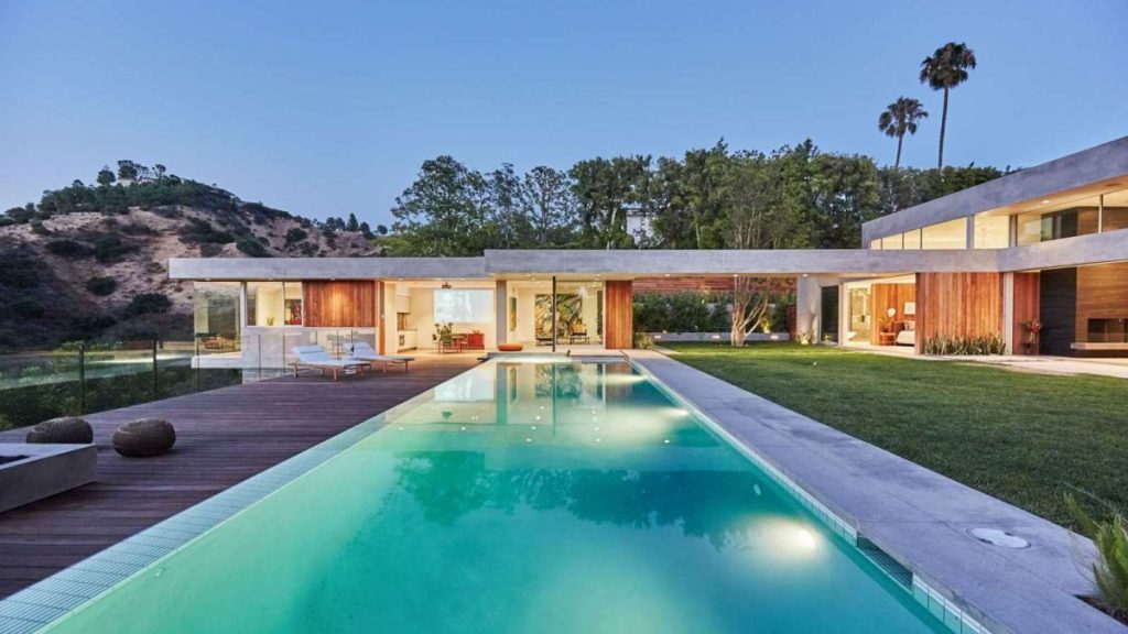 Arby Drive Residence
