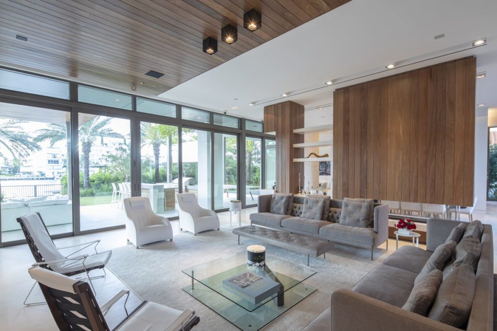 Bal Bay Residence