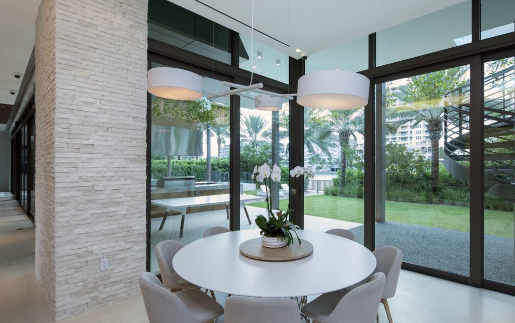 Bal Bay Residence
