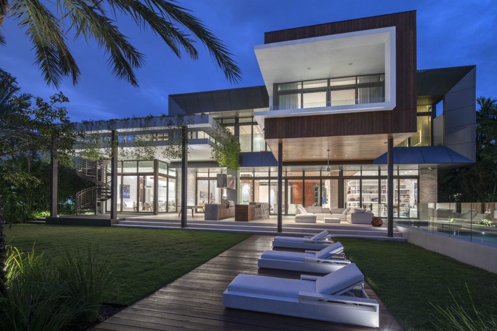 Bal Bay Residence in Bal Harbour Florida by KZ Architecture 4