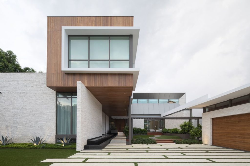 Bal Bay Residence