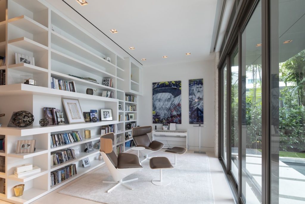 Bal Bay Residence in Bal Harbour Florida by KZ Architecture 8
