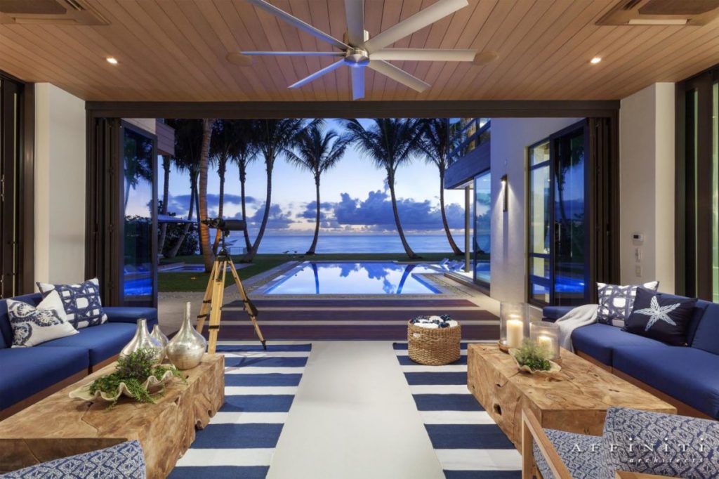Courtyard Contemporary Home in Miami by Affiniti Architects 9
