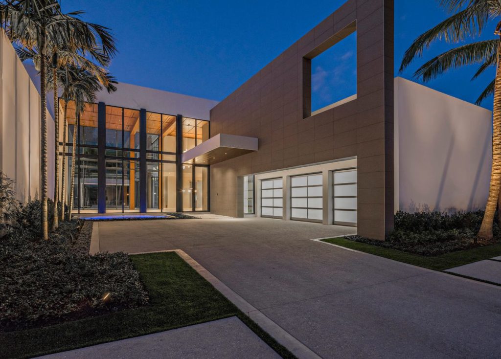 Intracoastal Contempo Cove Residence