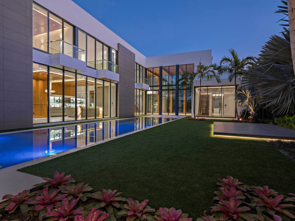 Intracoastal Contempo Cove Residence