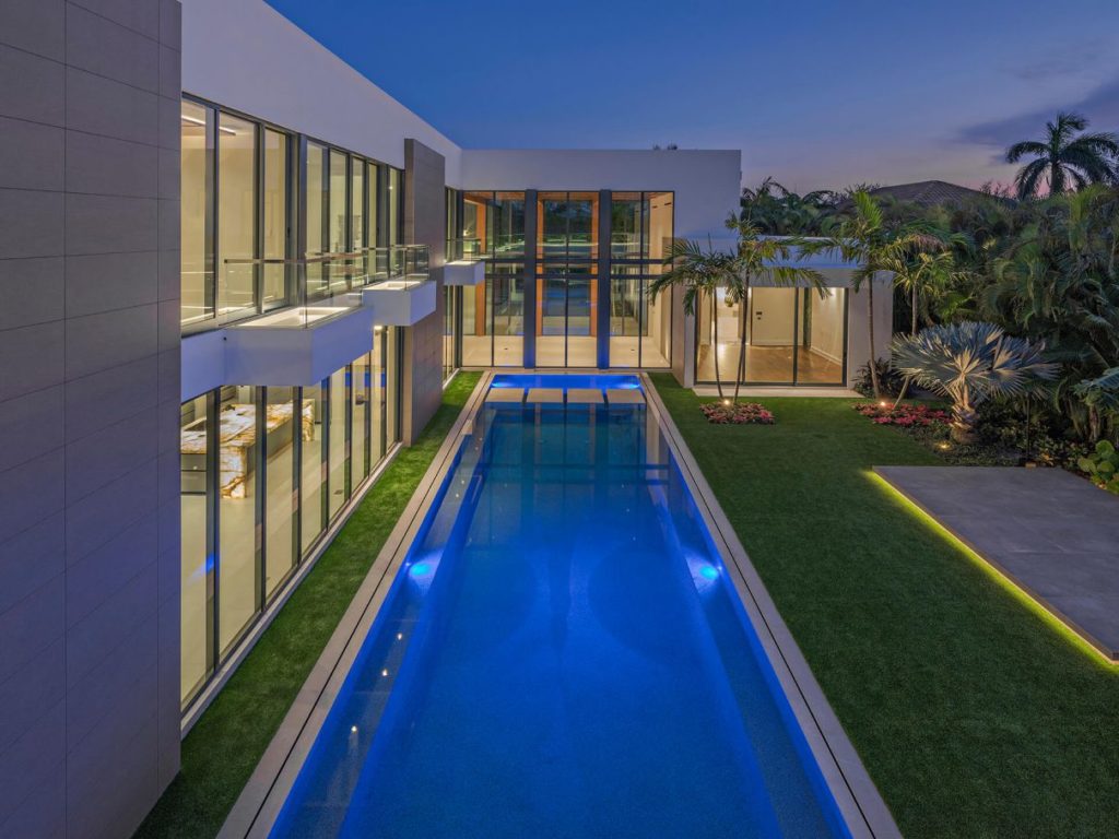 Intracoastal Contempo Cove Residence
