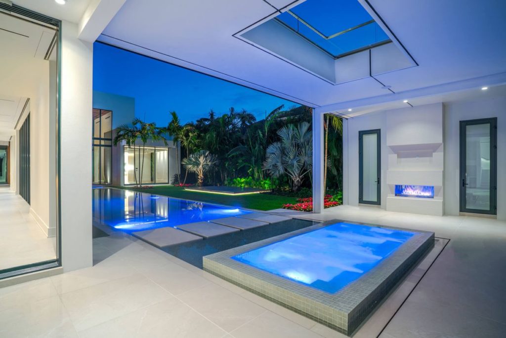 Intracoastal Contempo Cove Residence