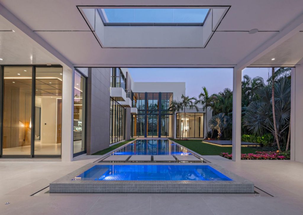 Intracoastal Contempo Cove Residence
