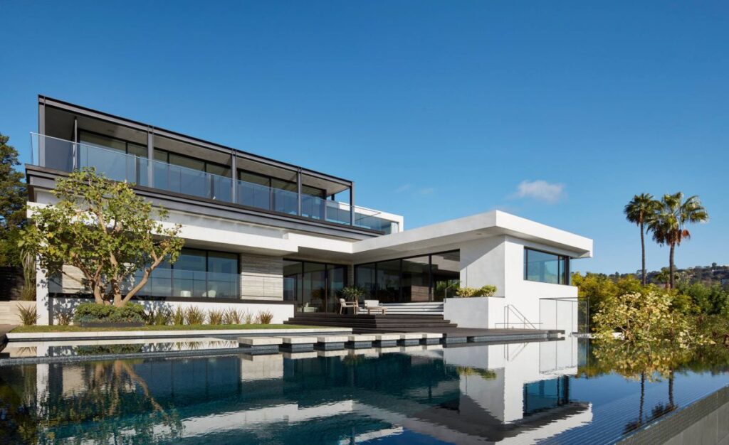Liane Lane Residence