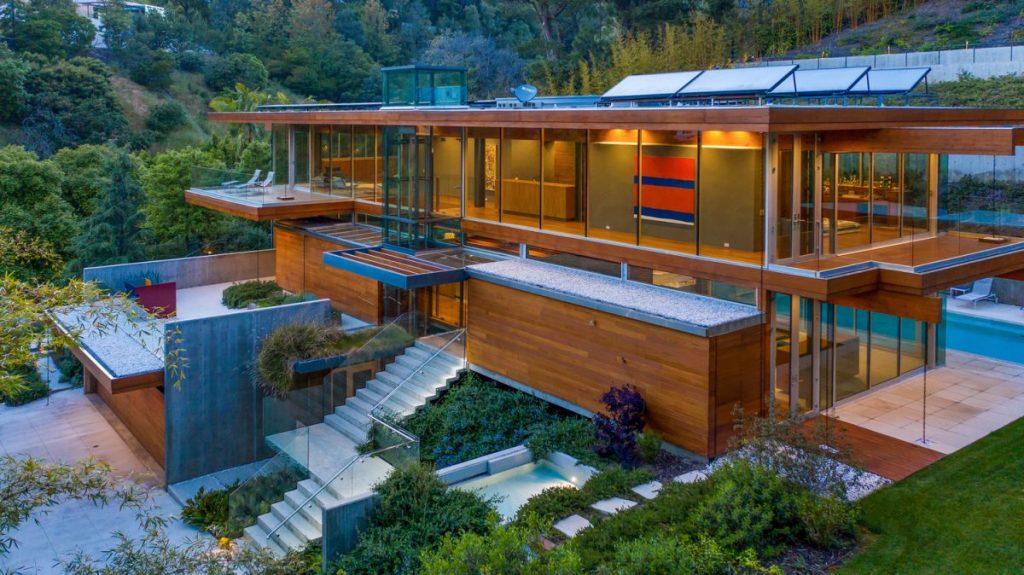 Beverly Hills Masterpiece