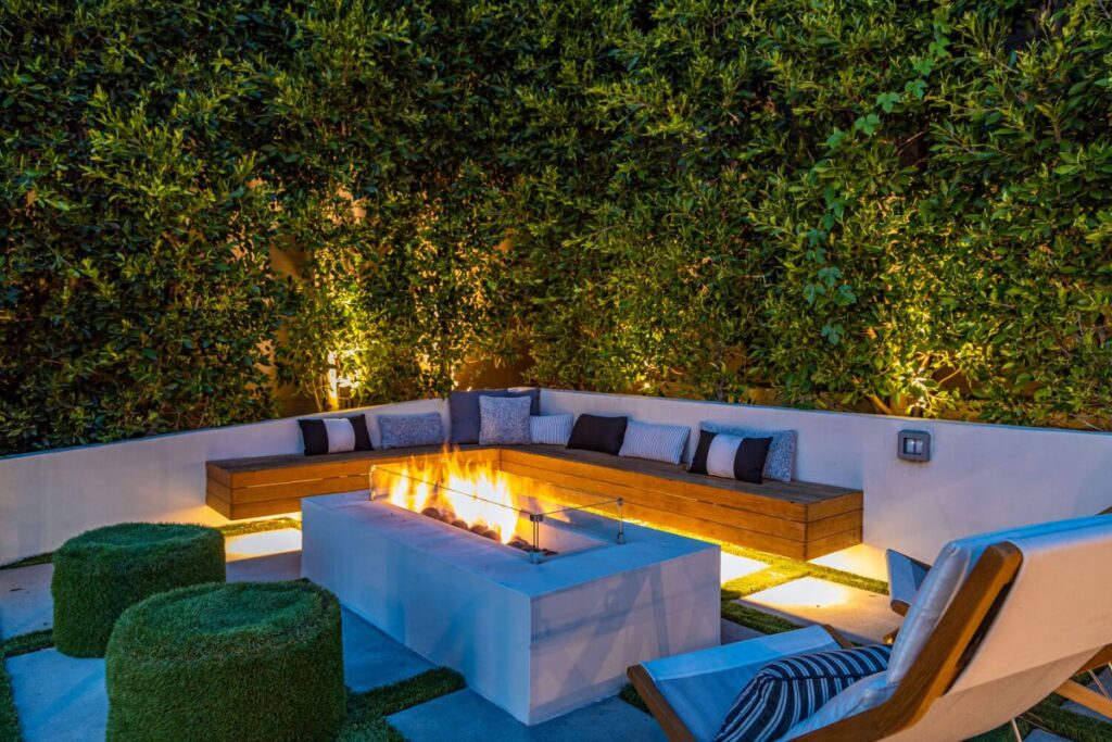 Doheny Modern Smart Home, modern home, los angeles
